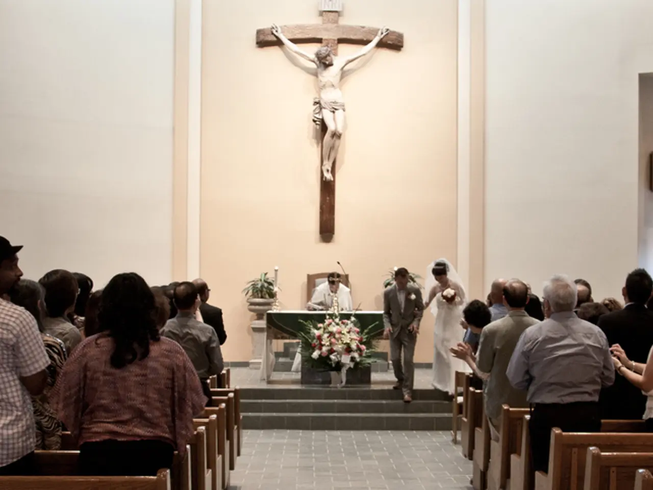 The Impact of Visualizing a Soulmate's Arrival While Remaining in Marriage