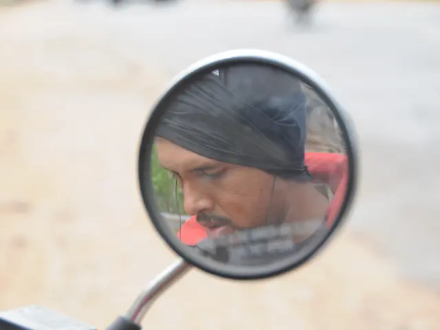 Undermining preconceptions at their roots: within our own beings