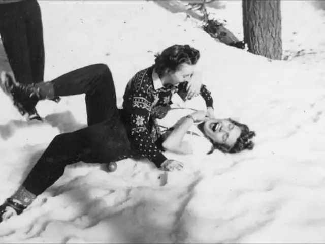 Focus: Highlighting Student: Maya Becker at Scripps College